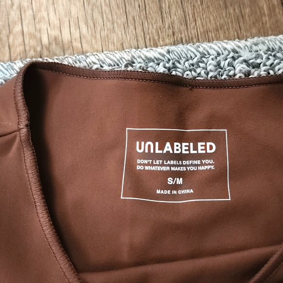 Smooth body suit - Picture 2 of 4